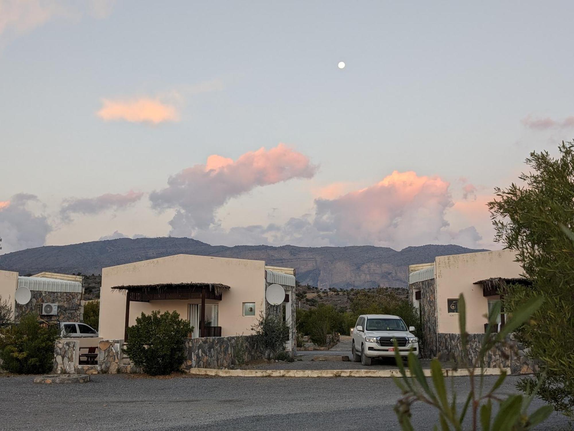 Jebel Shams Resort منتجع جبل شمس Dar Sawda Exterior foto